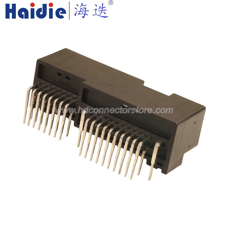Auto connector 9-1438789-2