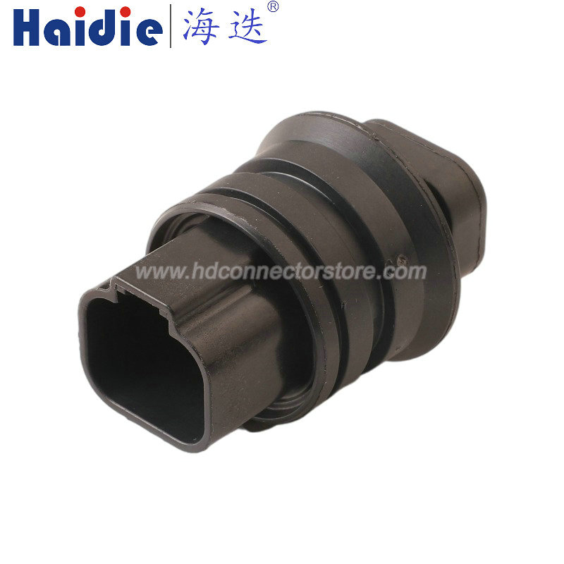 Auto connector DT04-4P-LE13