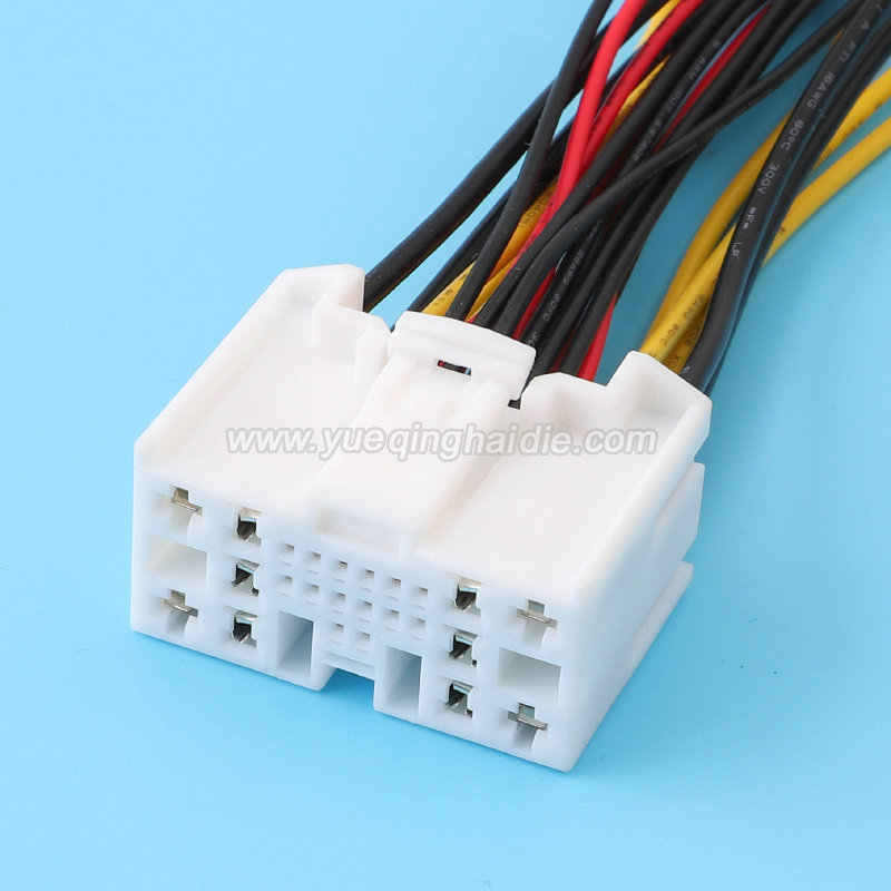 Wire Harness 2005327-1  16,18,22AWG 20CM
