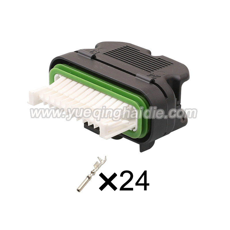 wiring connector with terminal 12129225