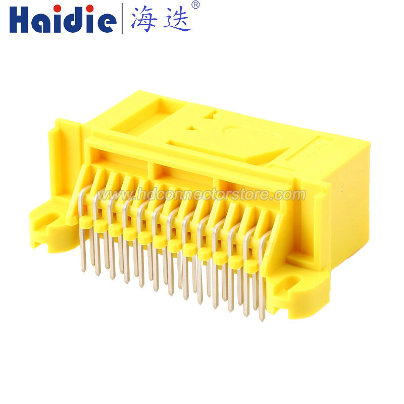 Auto Connector 185890-1