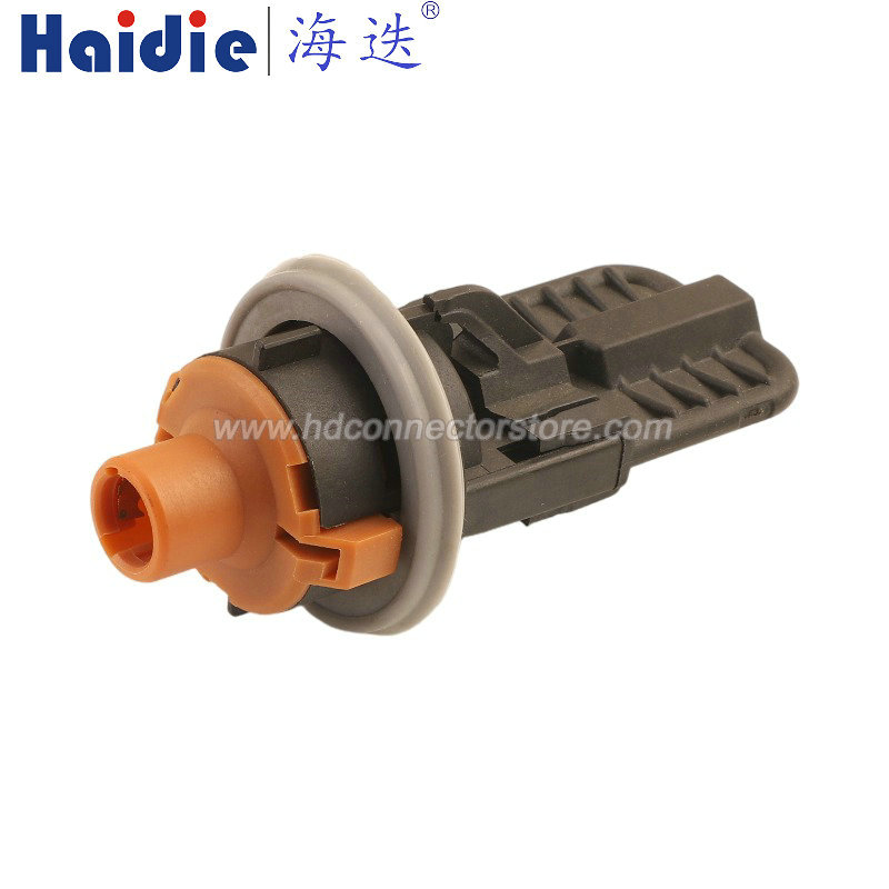 Lamp holder plug HDLH-0076