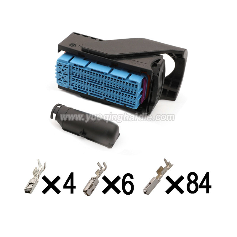 Auto connector 2209545-1