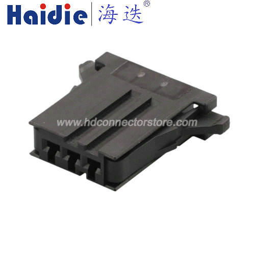 Auto connector 1-178288-3