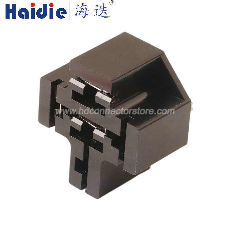 Auto connector 1393310-3 simplified version