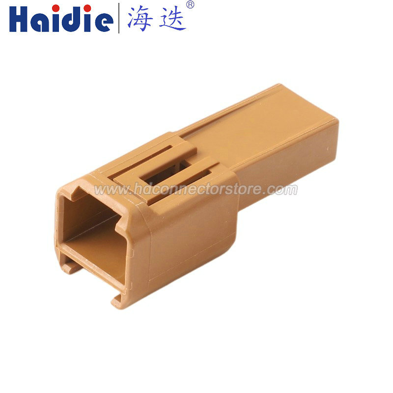 Auto connector 7122-6015-80