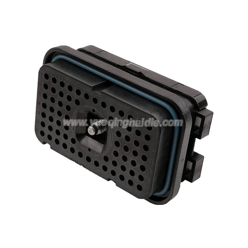 Auto connector 147-1445