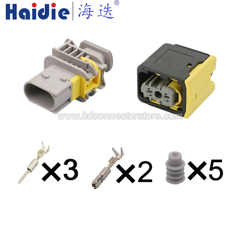 Auto Connector 2-1670730-1 2-1418448-2