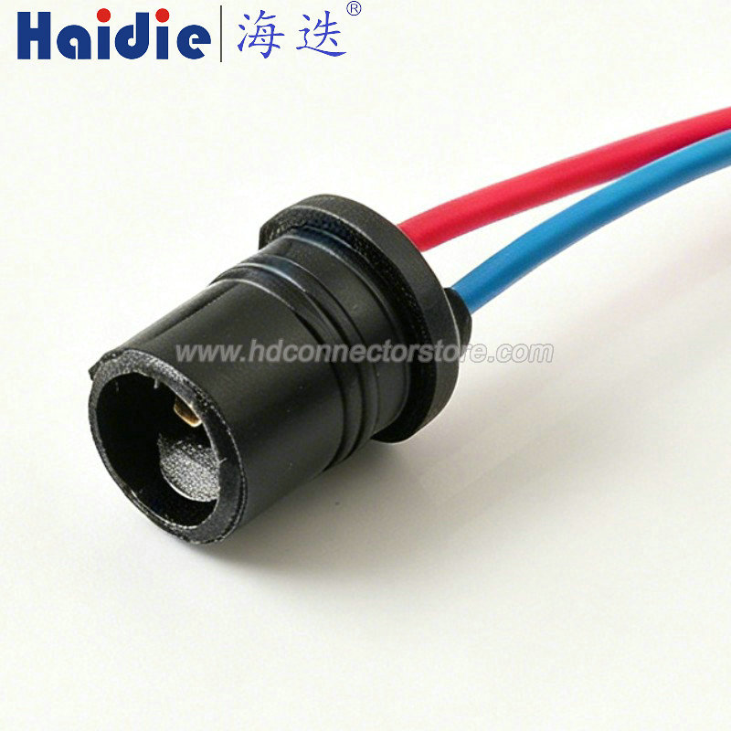 Lamp holder plug HDL-996