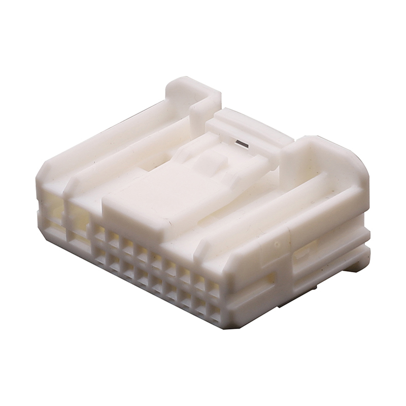 Auto connector 2326818-1