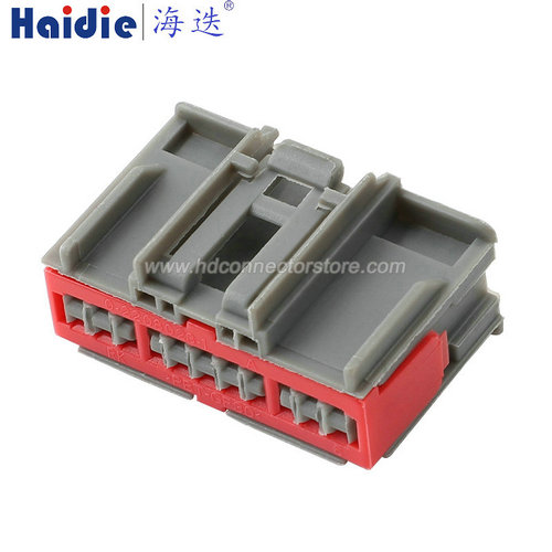 Auto connector 1-2208022-3