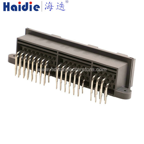Auto connector 9-6447232-6/9-1447232-7