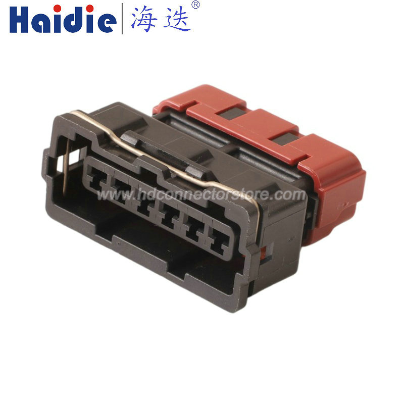 Auto connector HD064C-3.5-21 PB185-06026