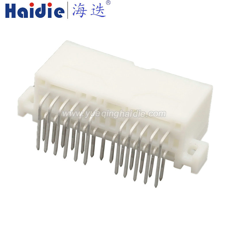 Auto connector 1123431-1/1123435-6/1123433-3