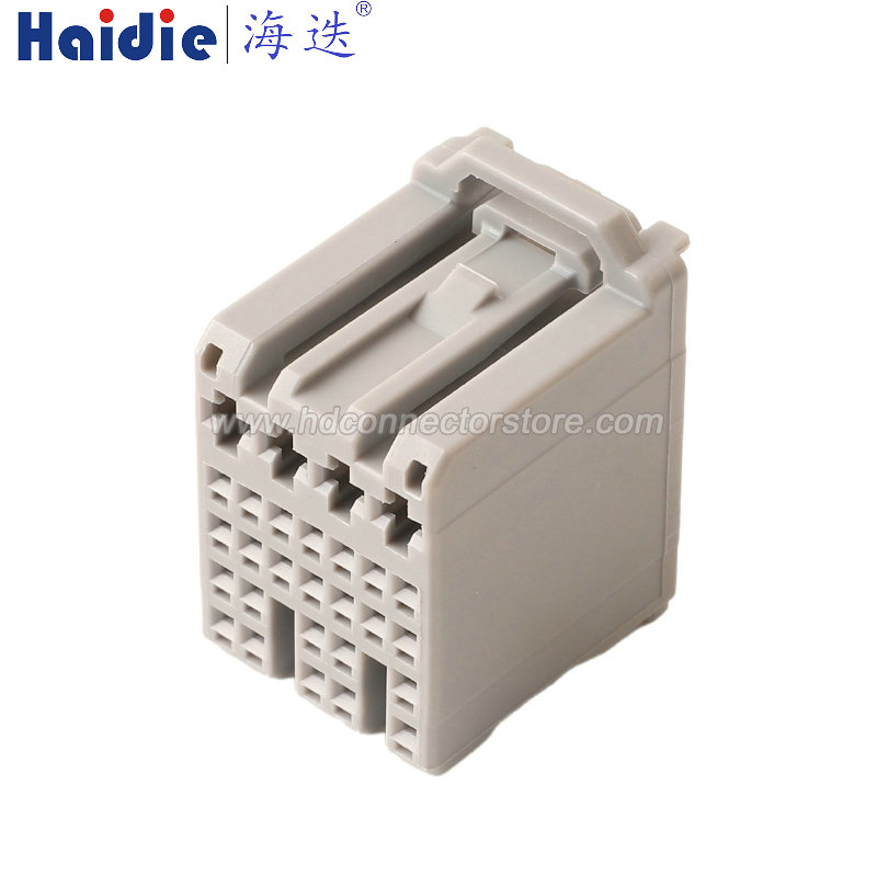 Auto connector 2098067-6