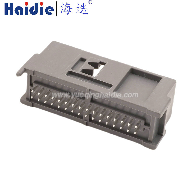 Auto connector 967598-1/1452367-1