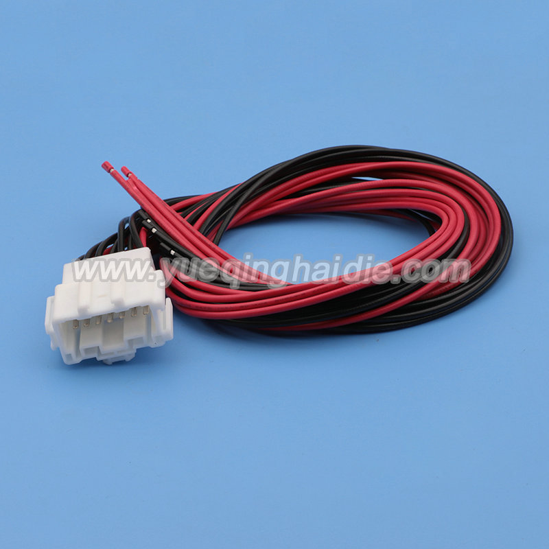 Wire harness HD148Y-1.5-11 18awg 20cm