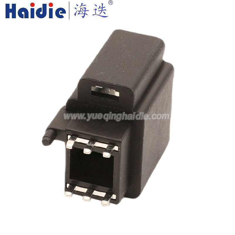 Auto connector 13522996