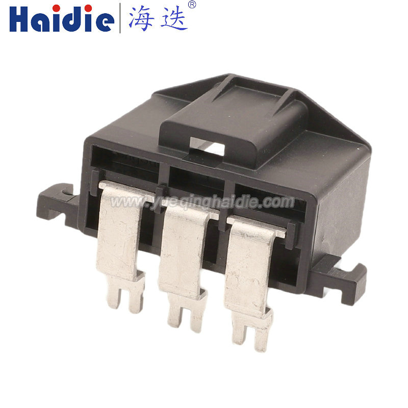 Auto connector F739110
