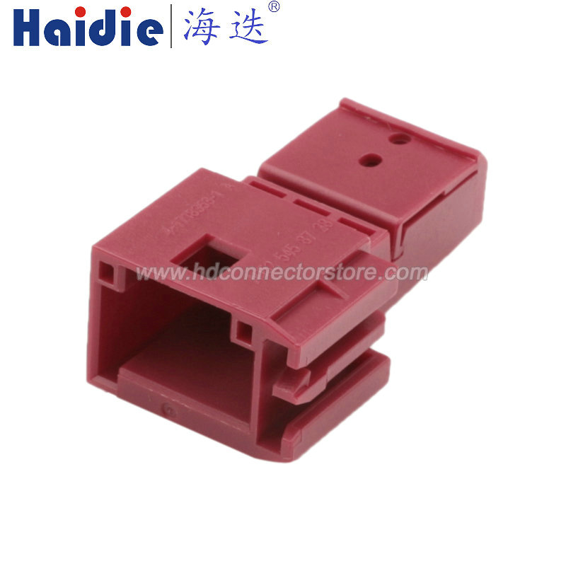 Auto Connector 4-1718353-1