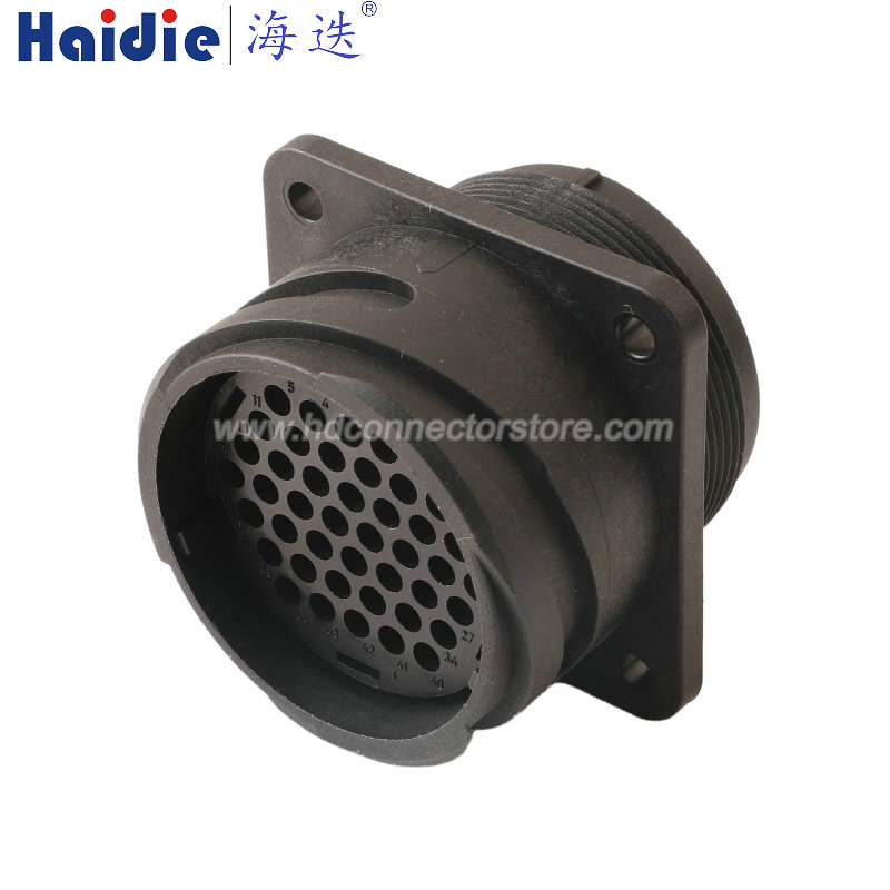 Auto connector 828897-1