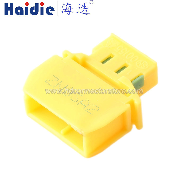 Auto connector HD032W-2.8-11