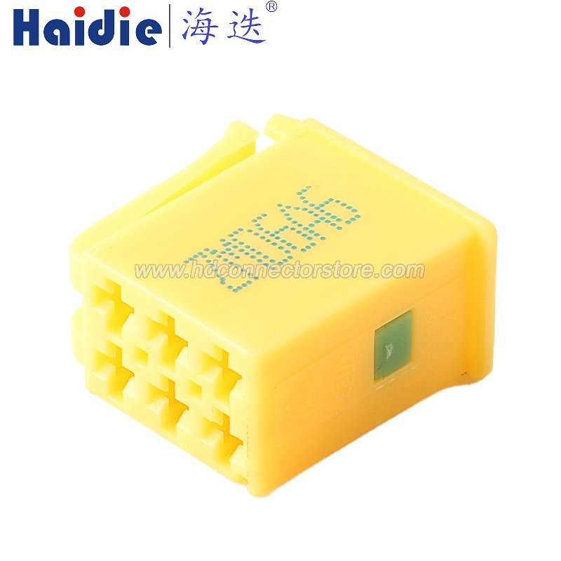 Auto connector HD067M-2.8-21