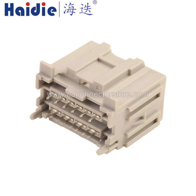 Auto connector 0346950101