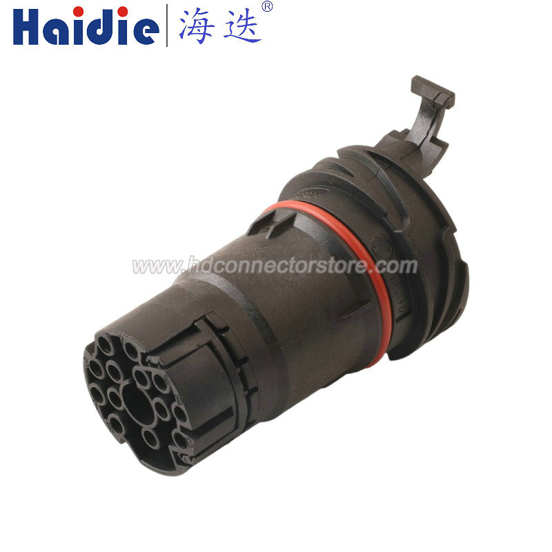 Auto connector 09431301