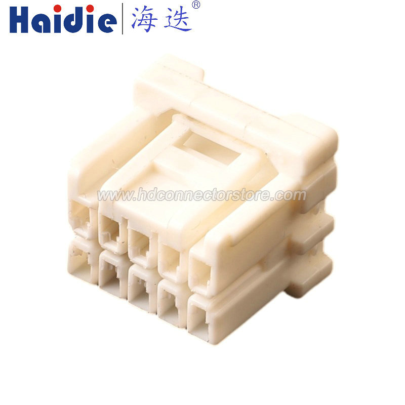 Auto connector HD108W-1.5-21