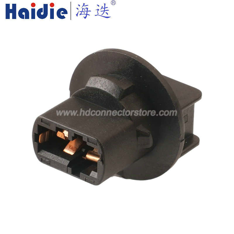 Lamp holder plug HDL-815