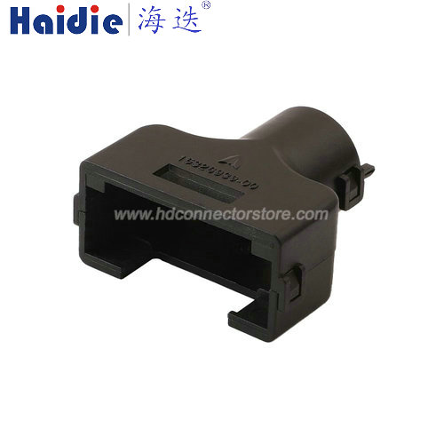 Back shell 15326939-00