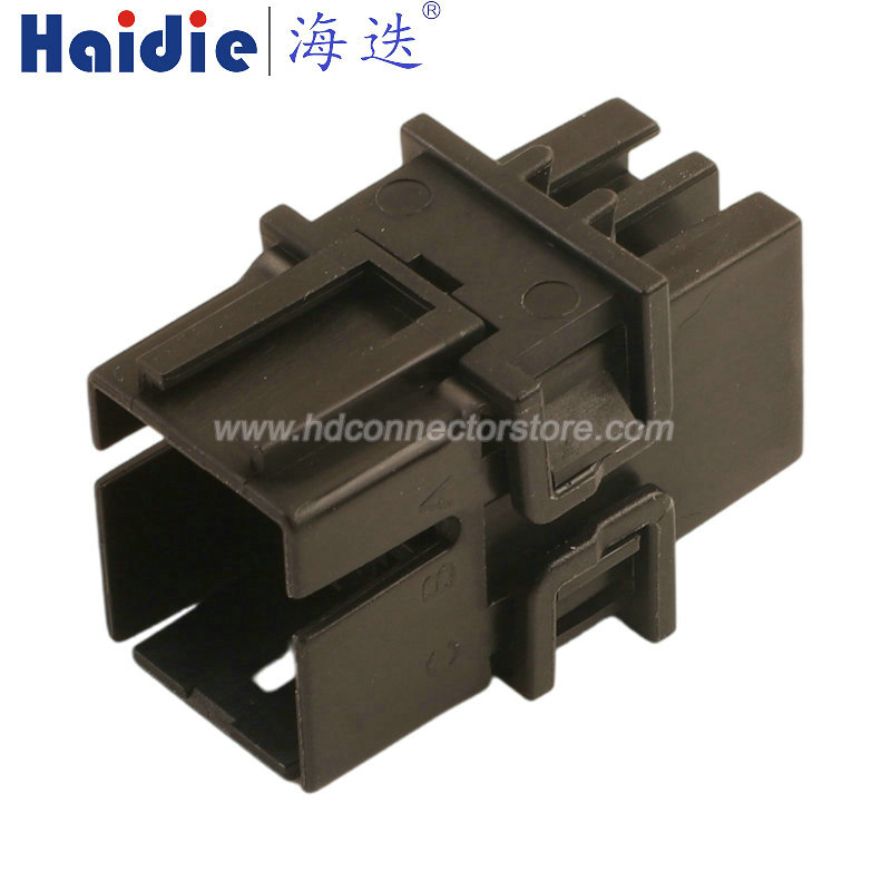 Auto connector 12015345