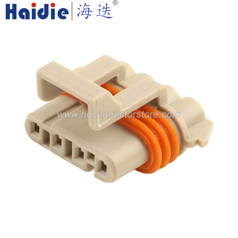 Auto connector 13518322