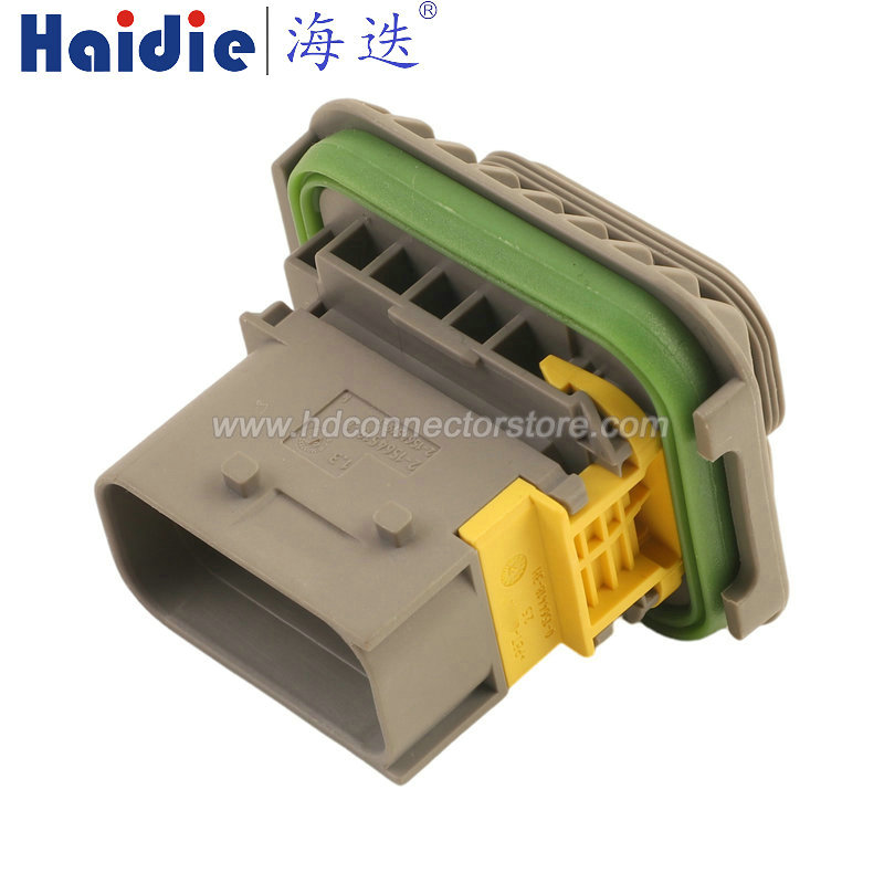 Auto connector 2-1564518-1