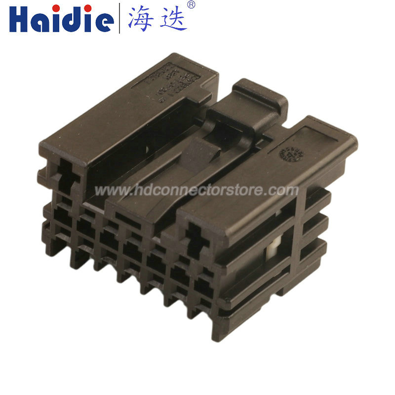 Auto connector 2301812-1