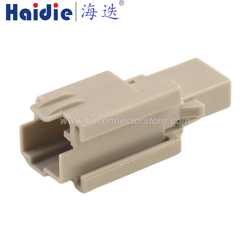 Auto connector 31067-1071