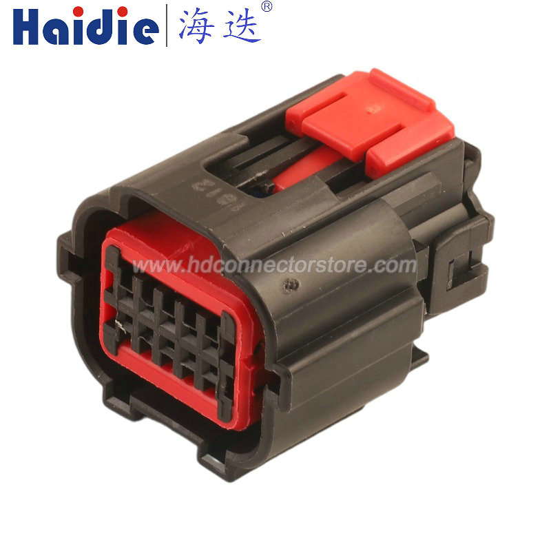 Auto connector 638517-5