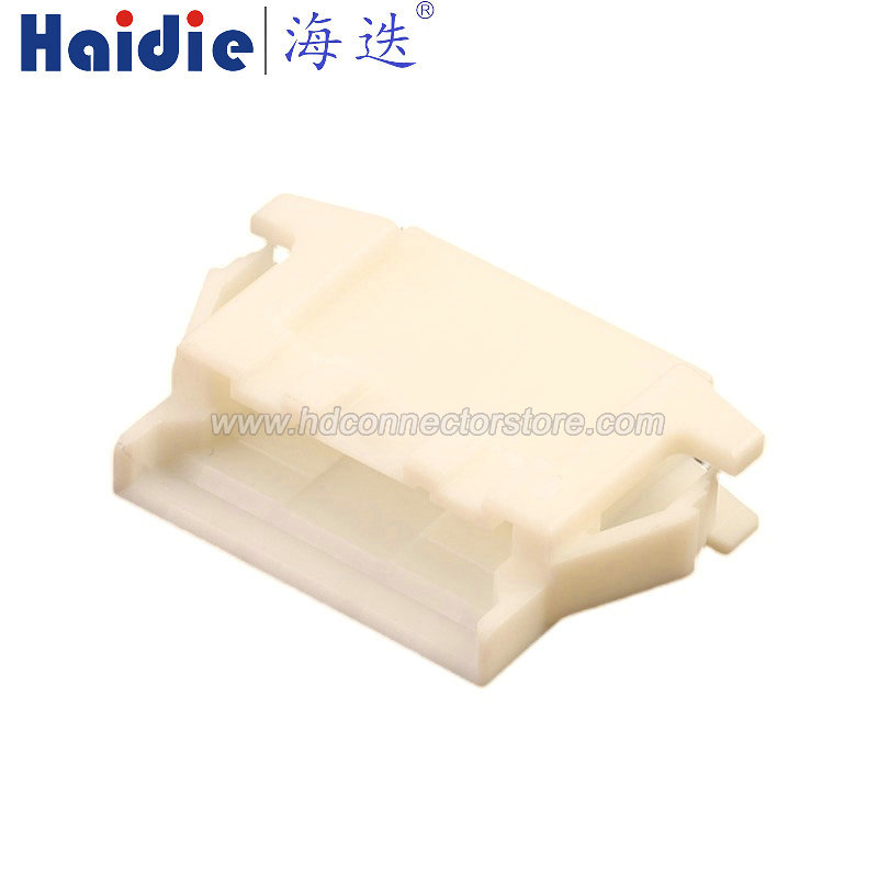 Auto connector XARR-08V