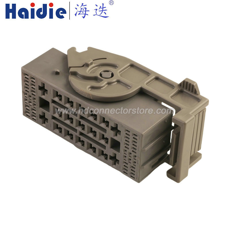 Auto connector 2109141-3