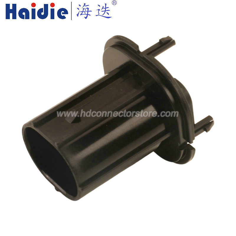 Auto connector 2410710-1
