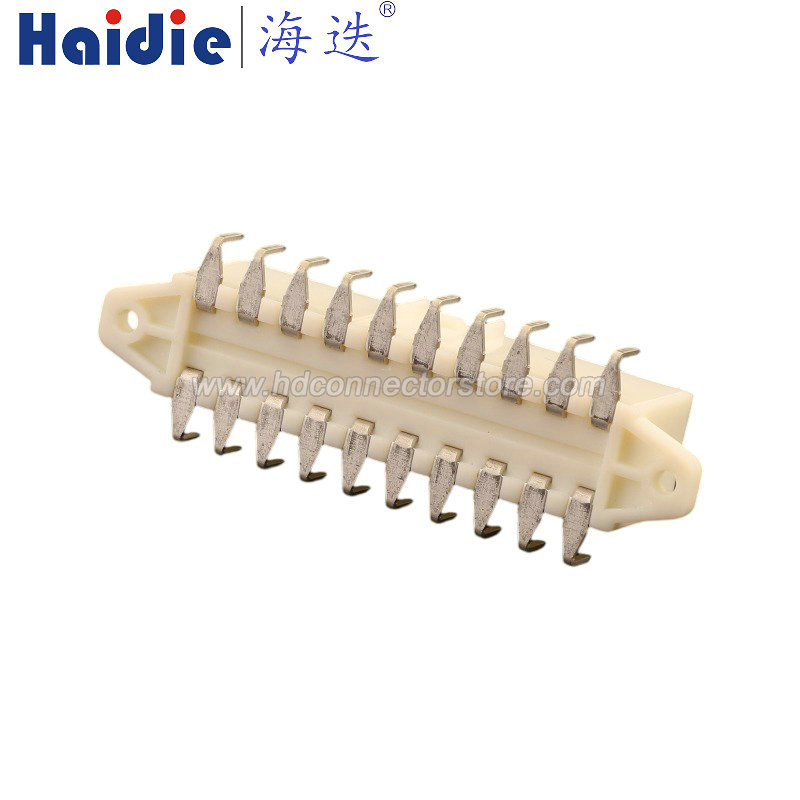 Auto connector 35205-2010