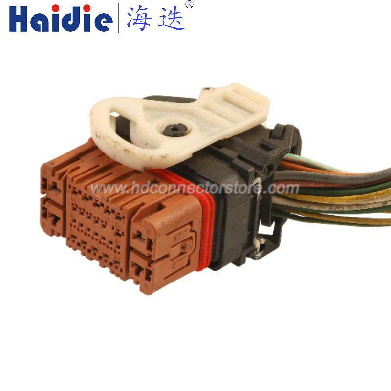 Auto Connector 64314-2351
