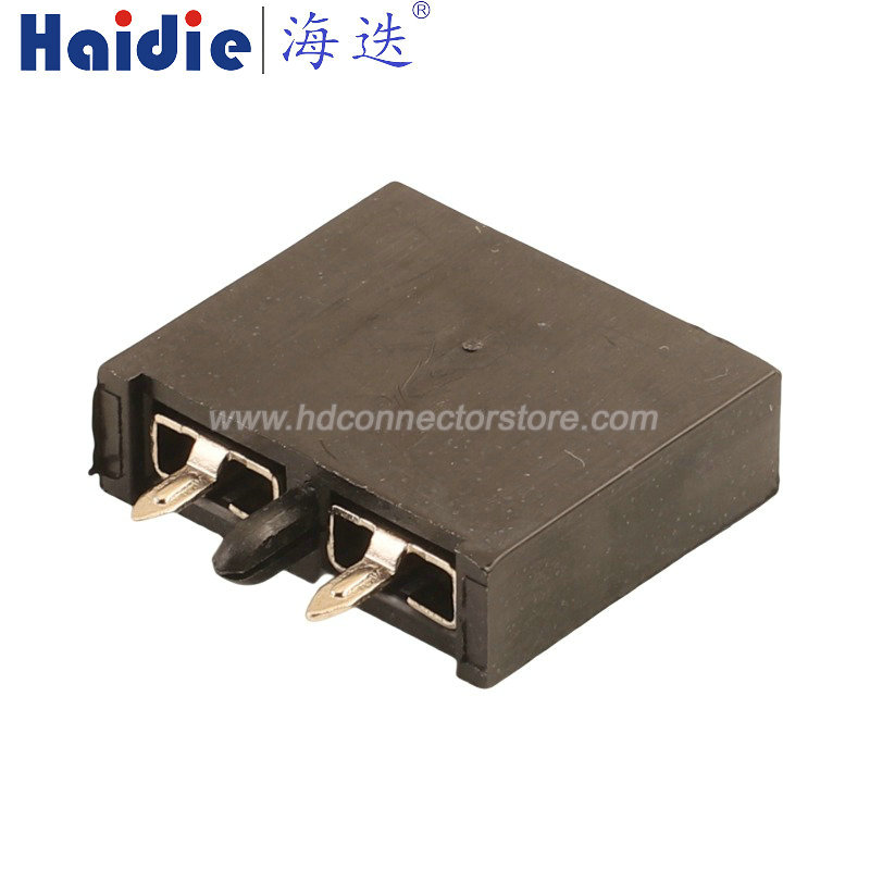 Auto connector 06.087