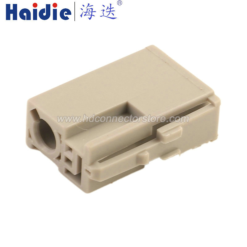 Auto connector HD024-0.6-2.5-21