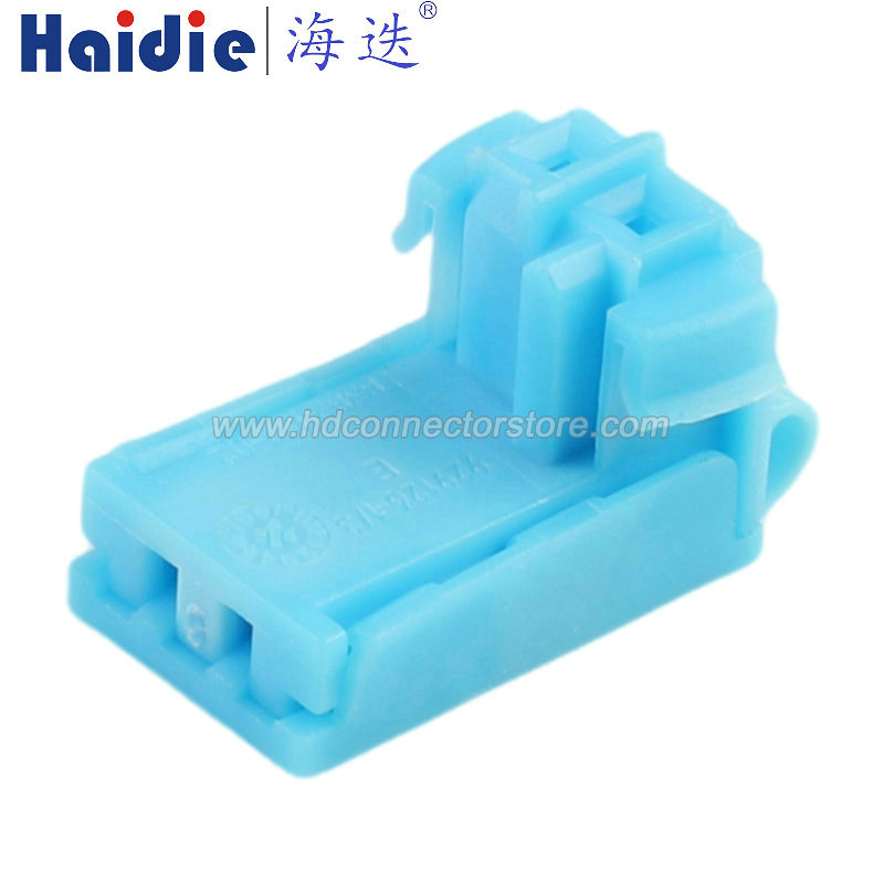 Auto connector HD028F-1-21
