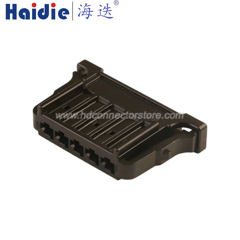 Auto Connector HD058G-2.8-21J