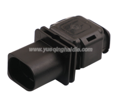 Auto connector HD062A-1.5-11E