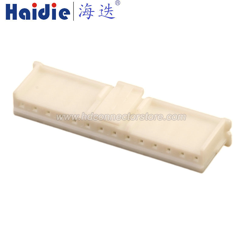 Auto Connector XAP-14V-1