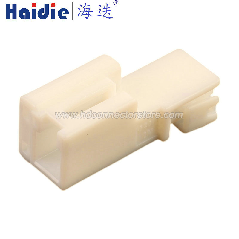 Auto connector MG642984